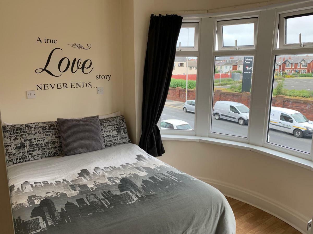 Bed and Breakfast Alandene Blackpool Zewnętrze zdjęcie
